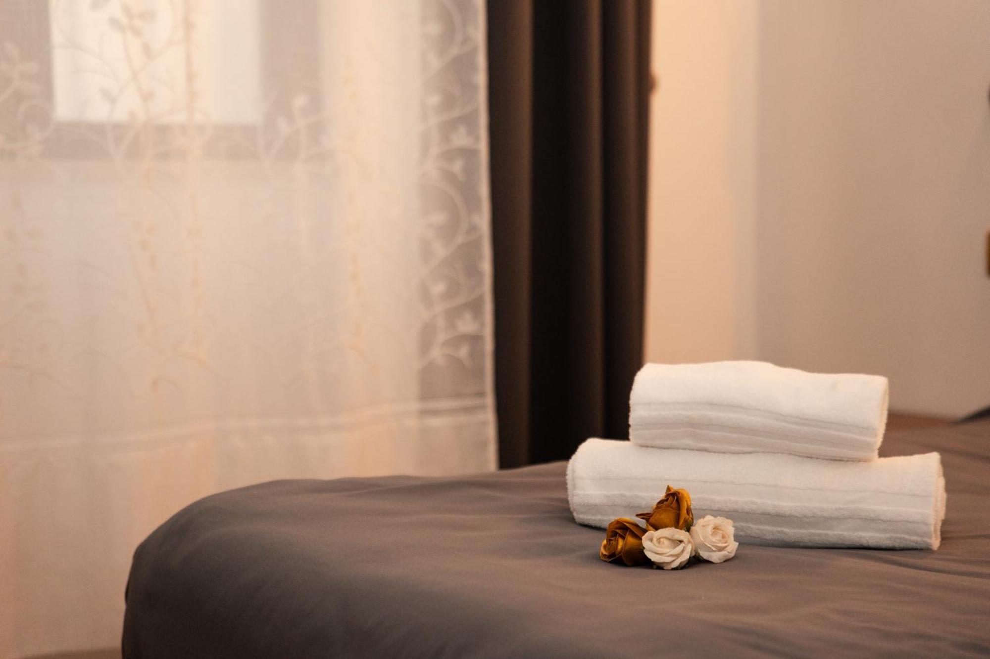 Residenza Longhena Apartment เวโรนา ภายนอก รูปภาพ