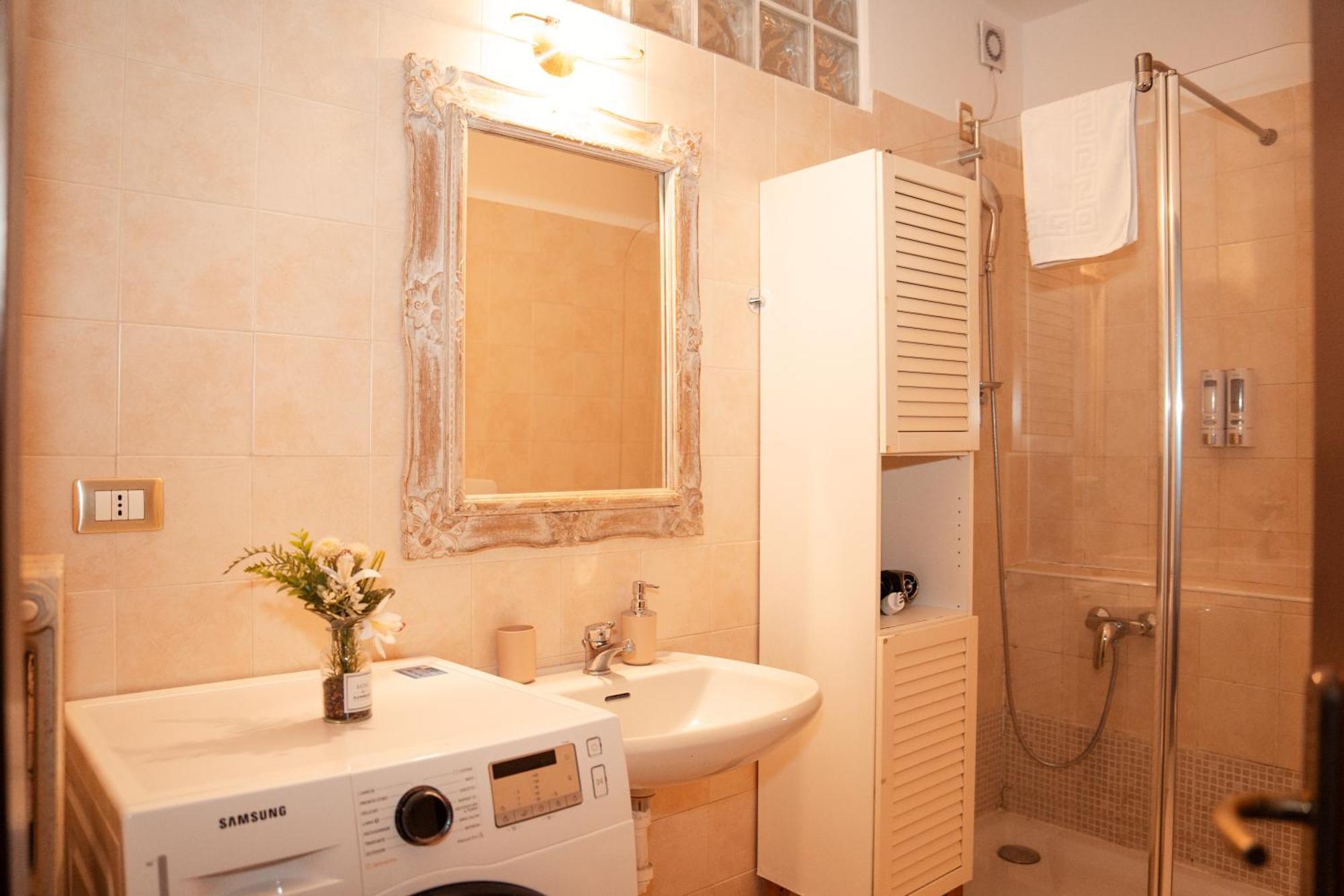 Residenza Longhena Apartment เวโรนา ภายนอก รูปภาพ